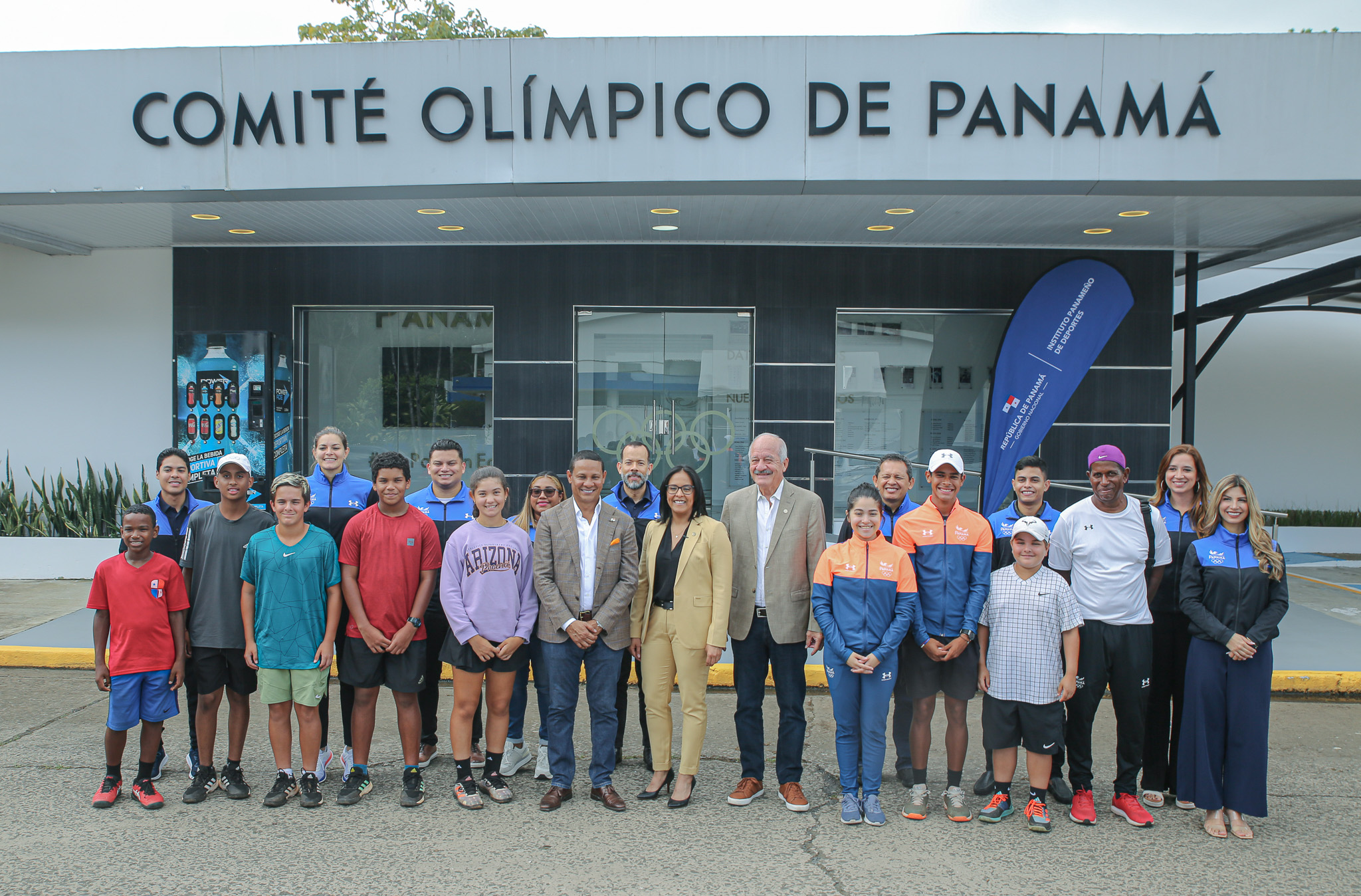 Pandeportes formaliza donación de la propiedad donde se encuentra la sede social del Comité Olímpico de Panamá